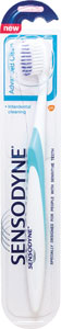 Sensodyne zubná kefka Advanced Clean Extra soft - Sensodyne zubná kefka Advanced Clean, extra mäkká 3 ks | Teta drogérie eshop