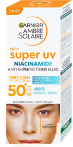 Garnier Ambre Solaire Super UV denný fluid proti nedokonalostiam s niacínamidom a SPF 50+ 40 ml
