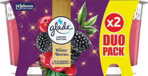 Glade sviečka Winter Berries duopack 2 x 112 g